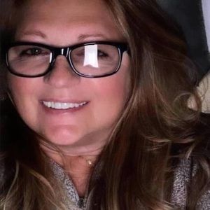 Meet your Posher, Becky